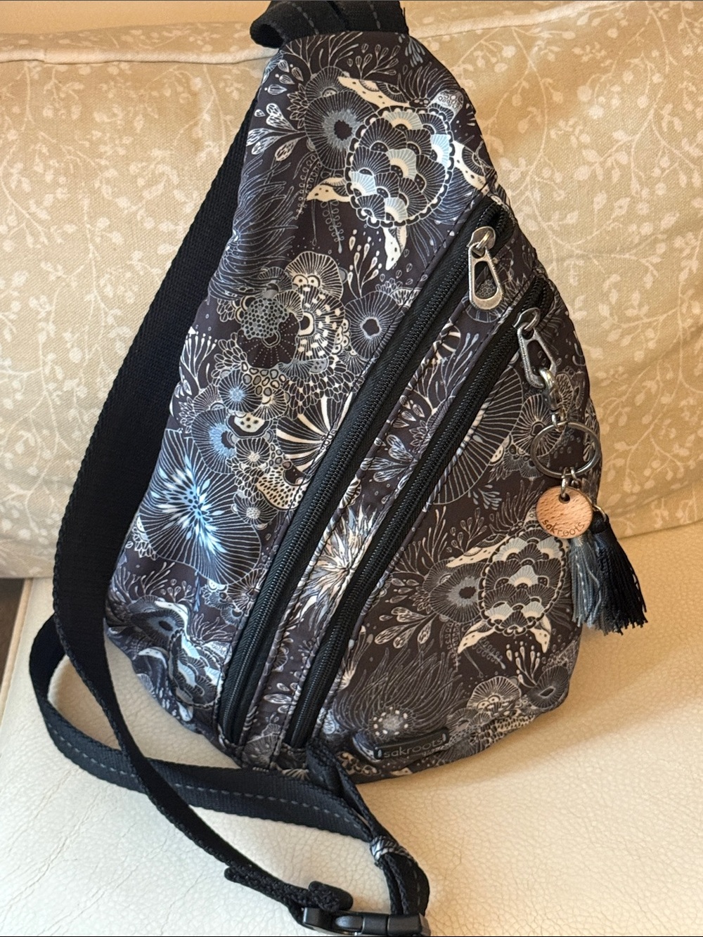 Sakroots On The Go Sea Turtle Pattern Black Sling Crossbody Bag